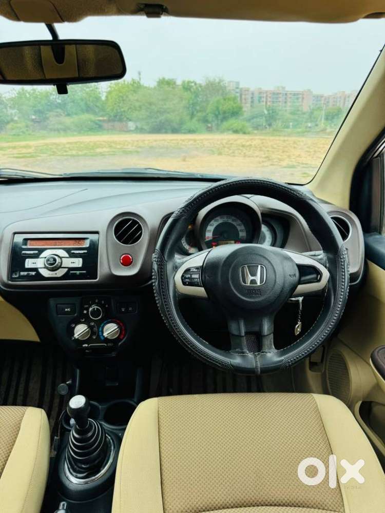 Honda Brio Vx Mt, 2013, Petrol