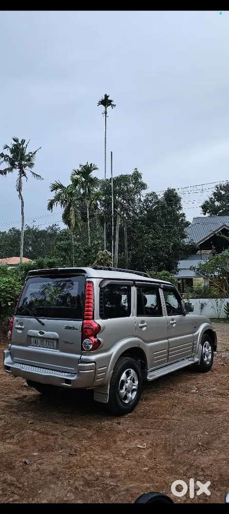 Mahindra Scorpio Classic 2007