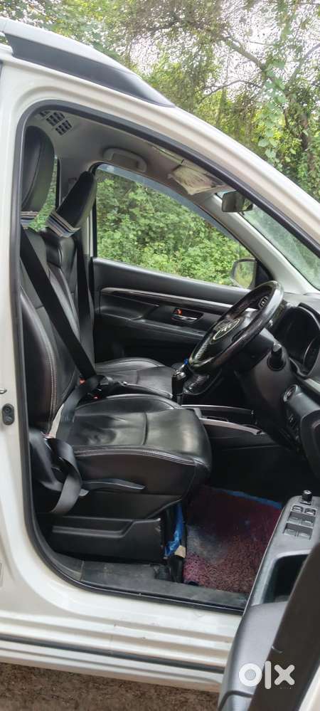 Maruti Suzuki Xl6 Alpha At, 2021, Petrol