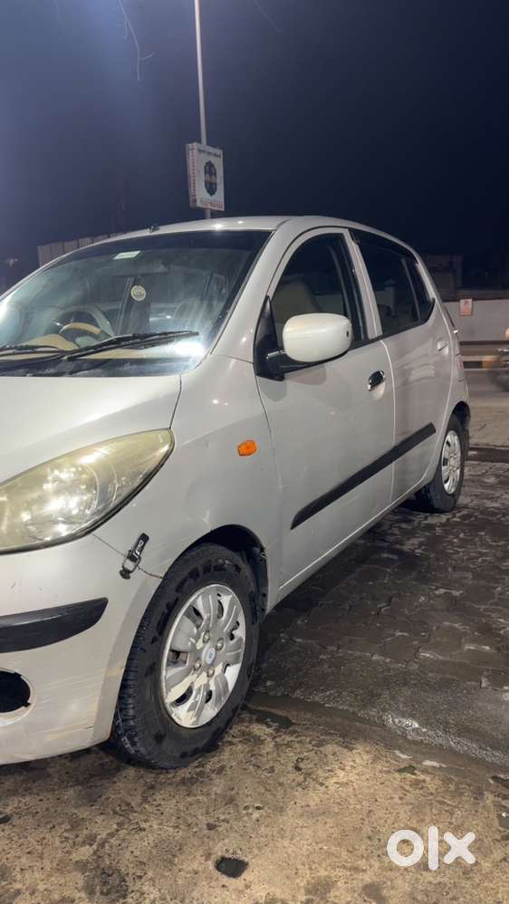 Hyundai I10 Sportz 2011