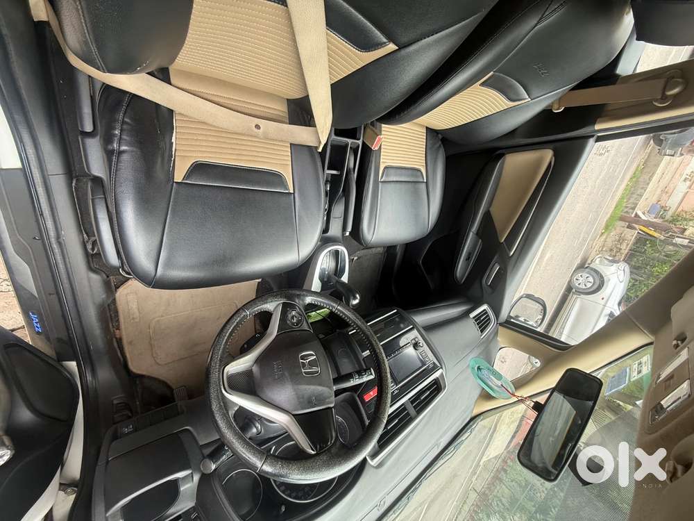 Honda Jazz 2016 Petrol 65000 Km Driven