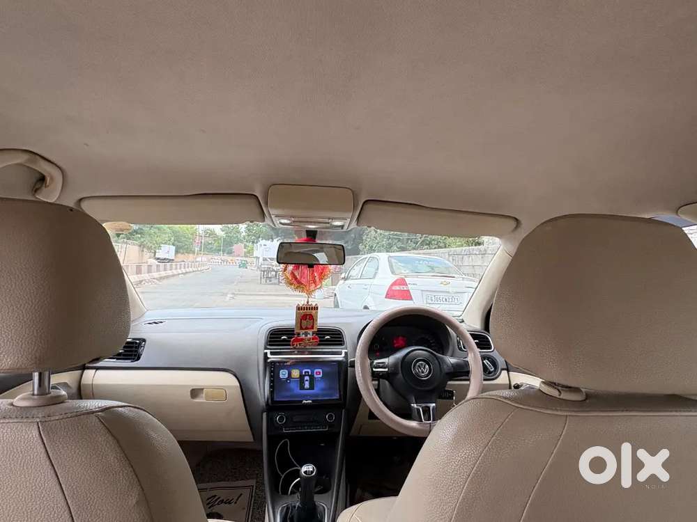 Volkswagen Vento Highline 2012