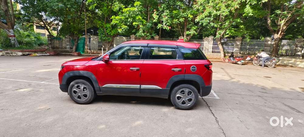 Maruti Suzuki Brezza 1.5 Vxi Smart Hybrid, 2023, Petrol