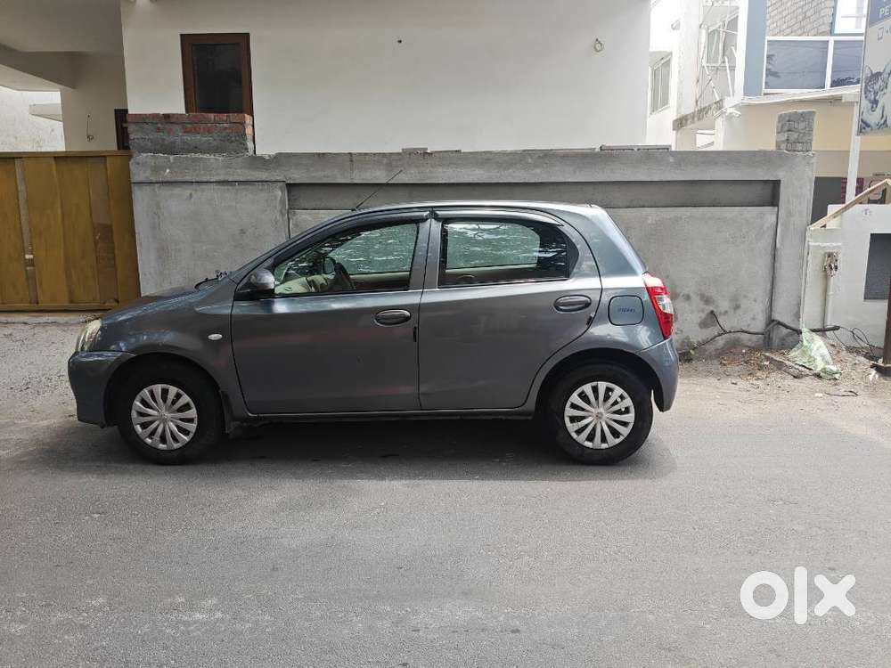 Toyota Etios Liva 2015