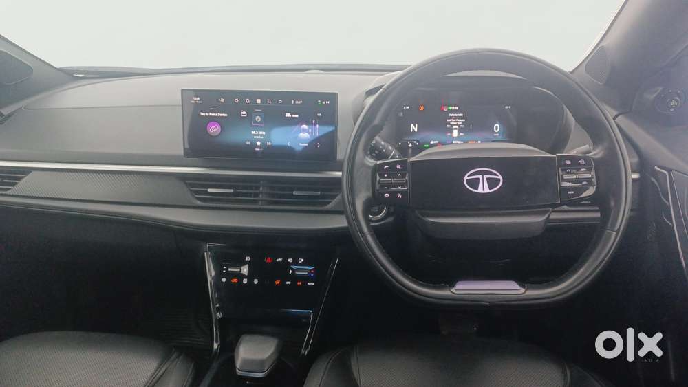 Tata Nexon Fearless Plus S Purple 1.5 Revotorq Diesel 6amt Dual Tone..