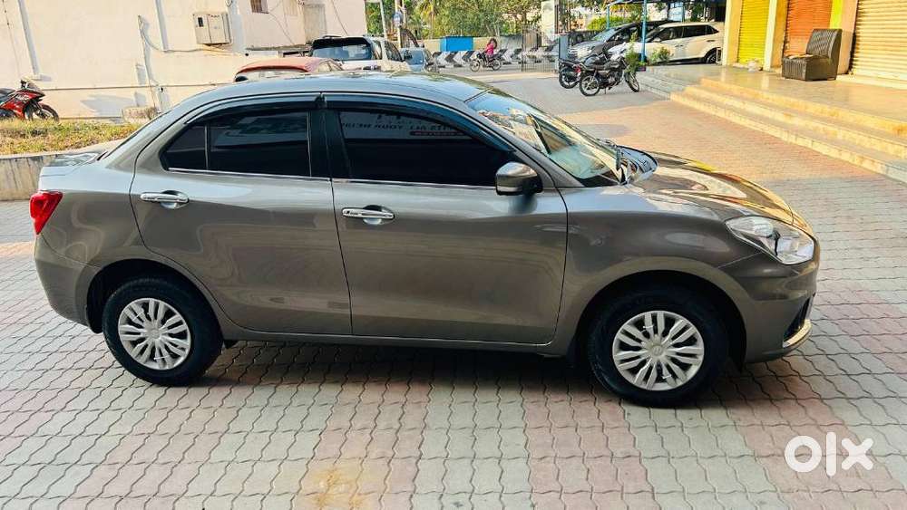 Maruti Suzuki Dzire 1.2 Vxi, 2024, Petrol
