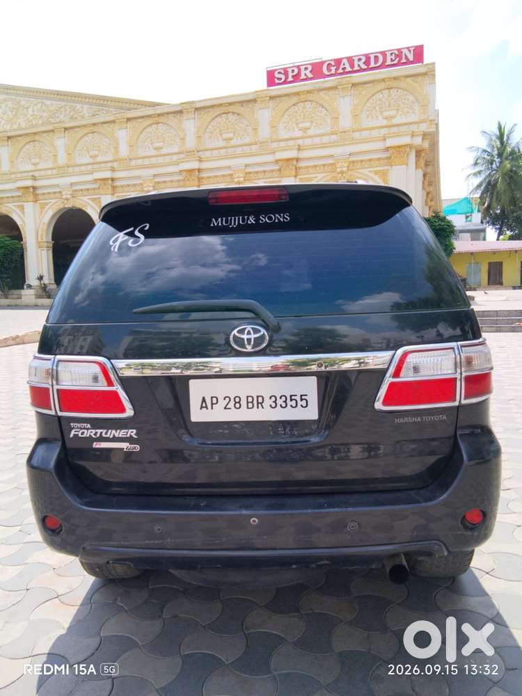 Toyota Fortuner 3.0 4x4 Manual, 2011, Diesel