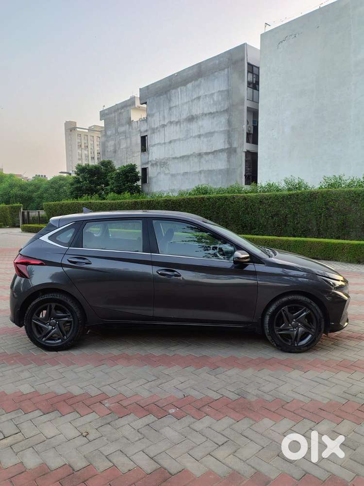 Hyundai I20 Sportz 1.2 Mt, 2023, Petrol
