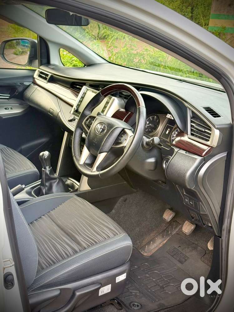 Toyota Innova Crysta 2.4 V 7 Str, 2024, Diesel
