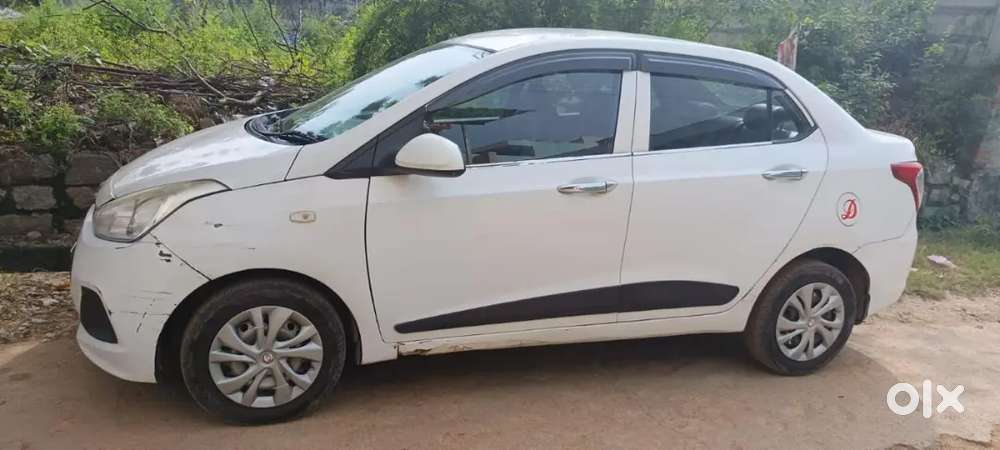 Hyundai Xcent 2017 Diesel Manual 130000 Km Driven