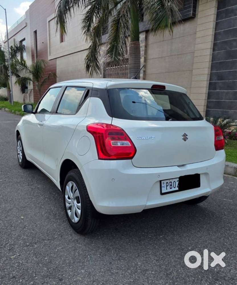 Maruti Suzuki Swift, 2023, Petrol