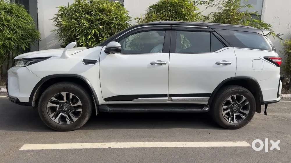 Toyota Fortuner Legender 2023 Diesel