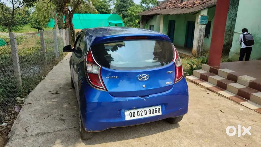 Hyundai Eon Sportz 2013 Petrol Manual