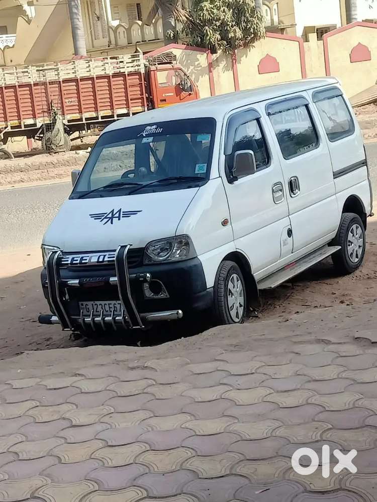 Maruti Suzuki Eeco 2023 Variant 5 Str Ac Cng