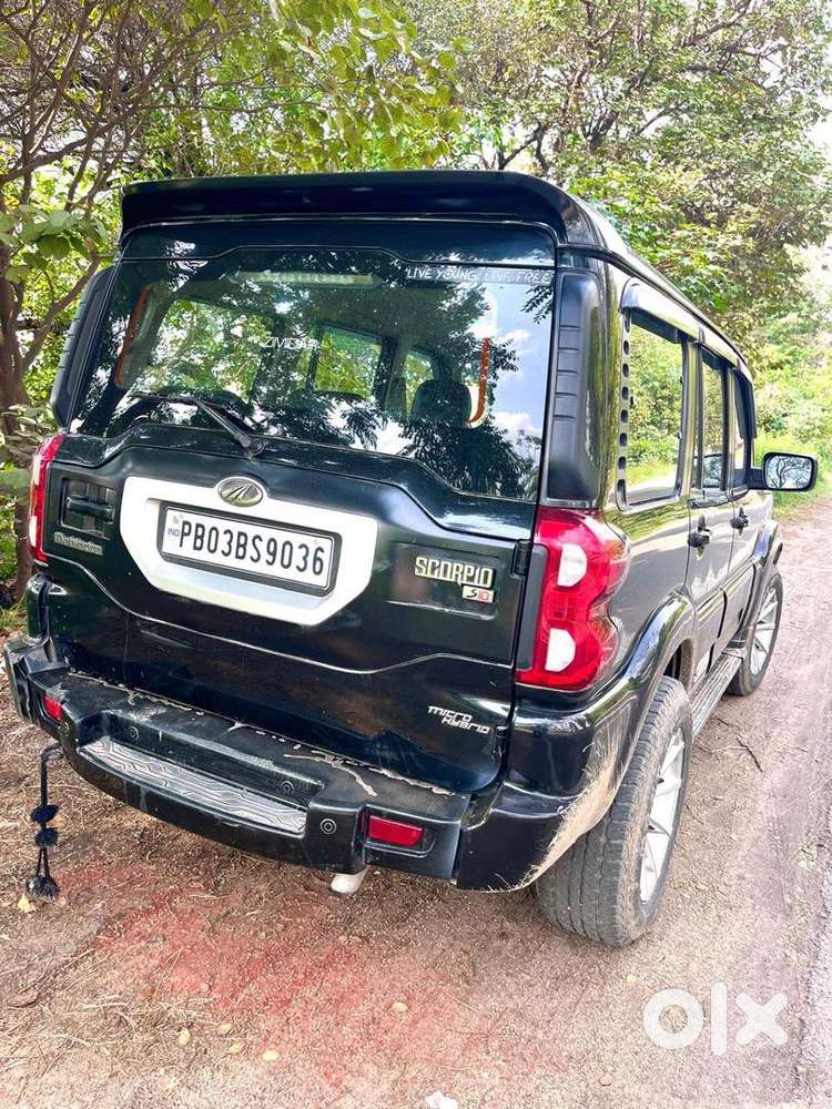 Mahindra Scorpio Classic 2014 Diesel 140000 Km Driven