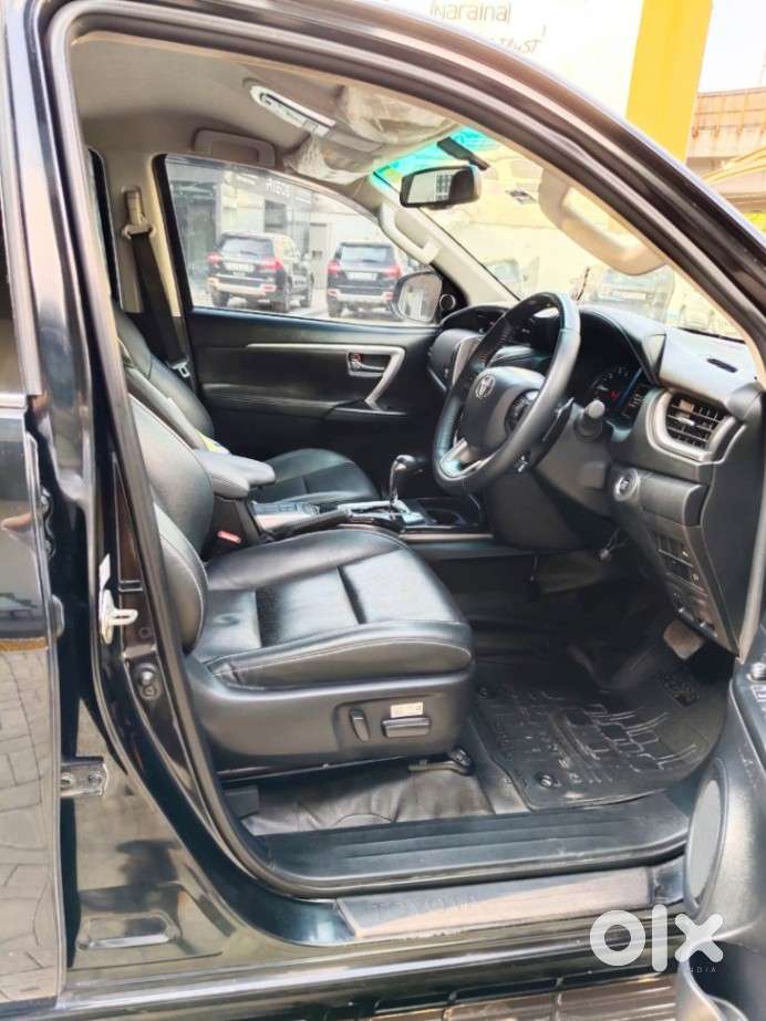 Toyota Fortuner 4x2 At 2.8 Diesel, 2023, Diesel