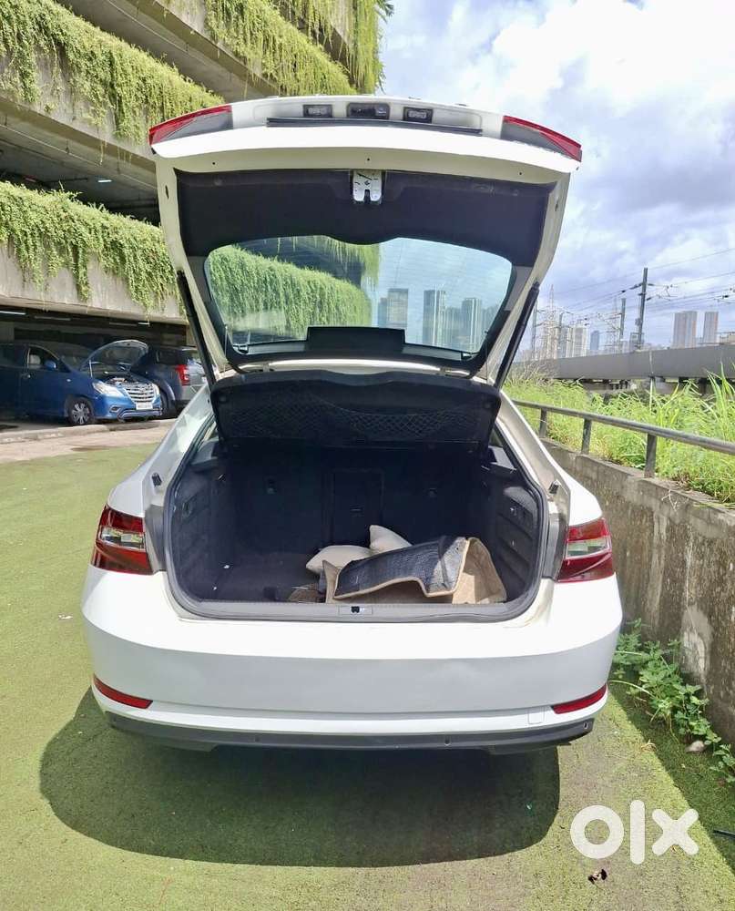 Skoda Superb 2.0 Tsi At L&k, 2019, Petrol