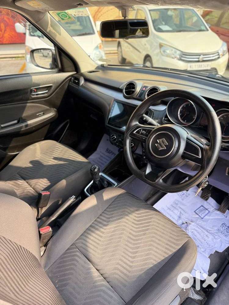 Maruti Suzuki Swift Vvt Vxi, 2021, Petrol