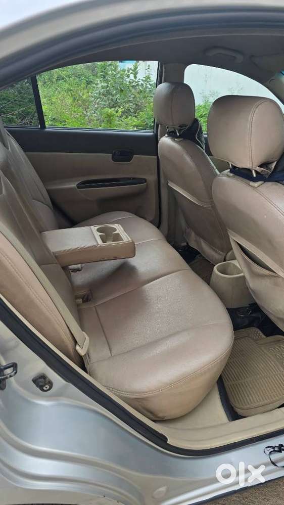 Hyundai Verna Vtvt 1.6 Ex, 2009, Petrol