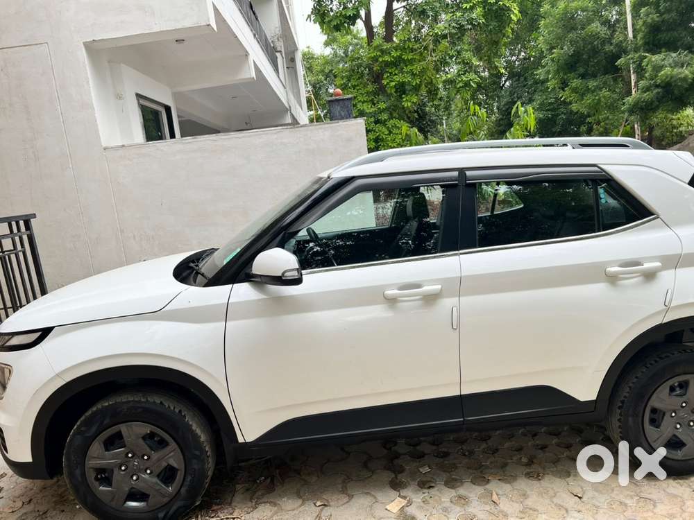 Hyundai Venue Diesel 2023