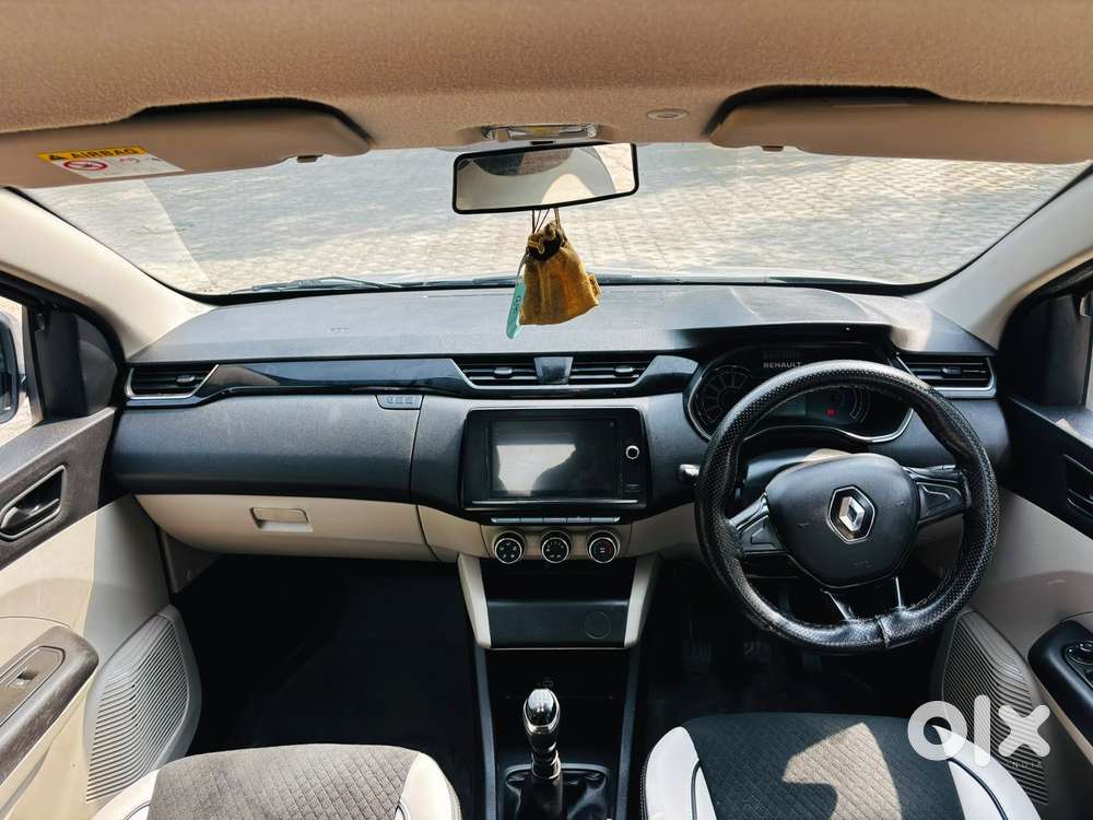 Renault Triber Rxt, 2019, Petrol