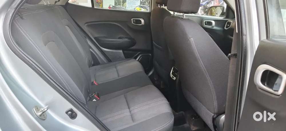 Hyundai Venue 1.0 Sx (o) Turbo Dct, 2019, Petrol