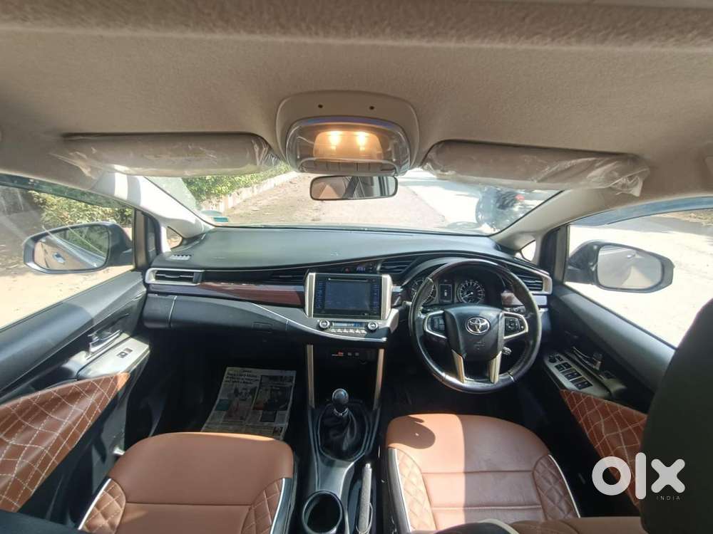 Toyota Innova Crysta 2.4 V 8 Str, 2018, Diesel