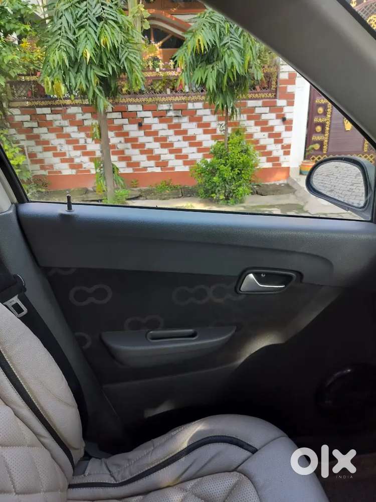 Maruti Suzuki Alto 800 Lxi 2012