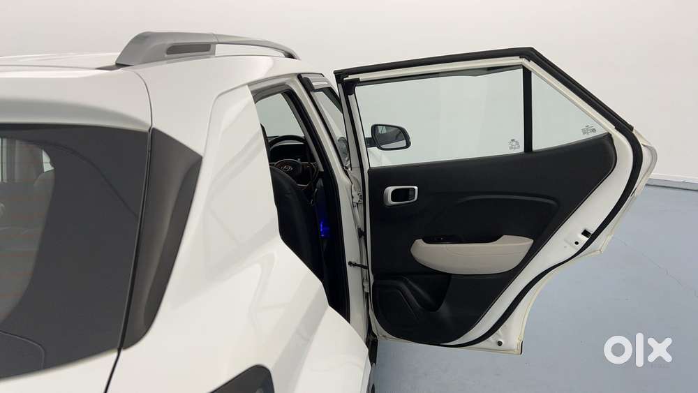 Hyundai Venue Sx, 2022, Petrol