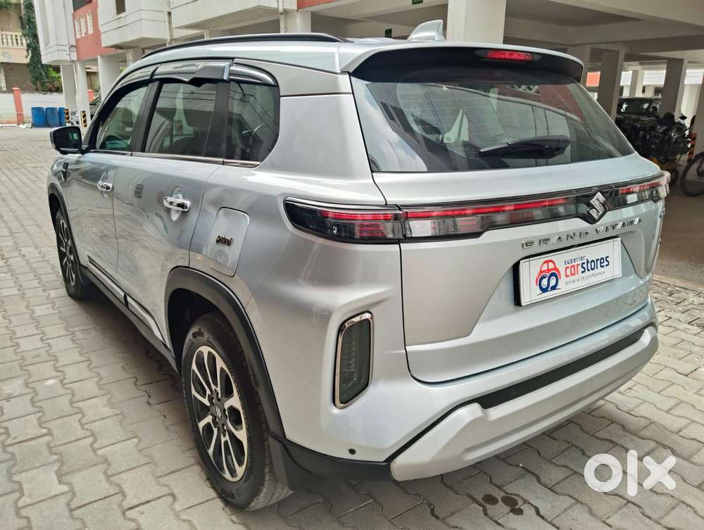 Maruti Suzuki Grand Vitara 1.5 Alpha Smart Hybrid At, 2023, Petrol