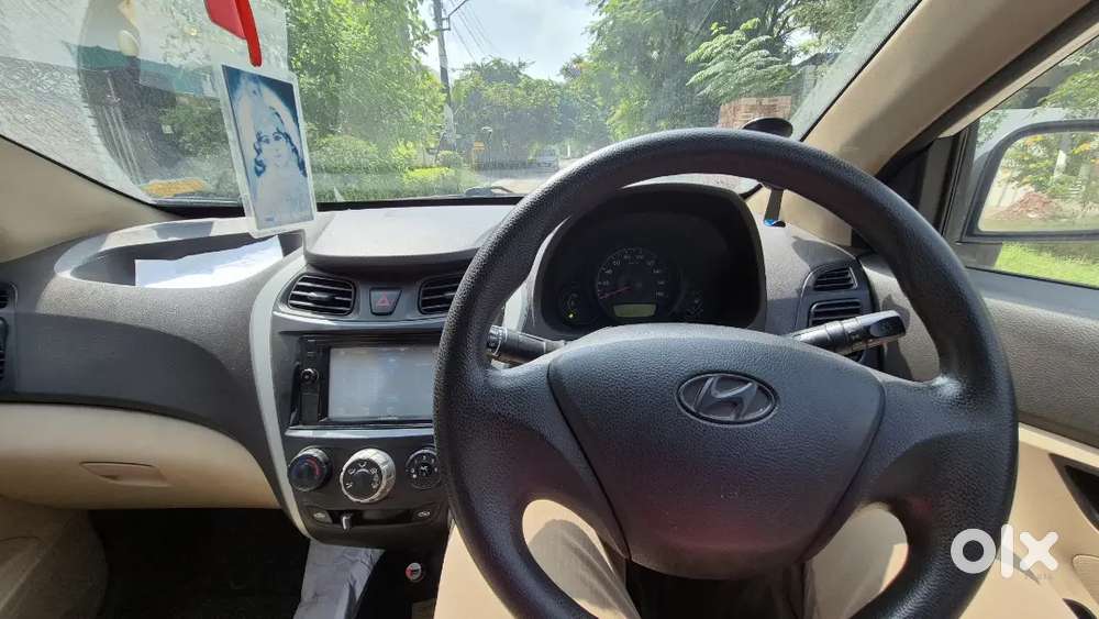 Hyundai Eon Sportz 2018
