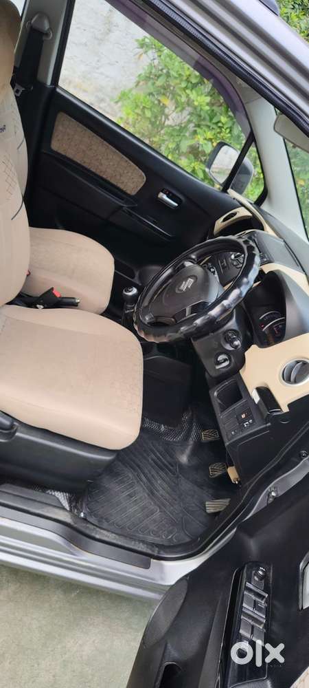 Maruti Suzuki Wagon R Vxi, 2017, Petrol