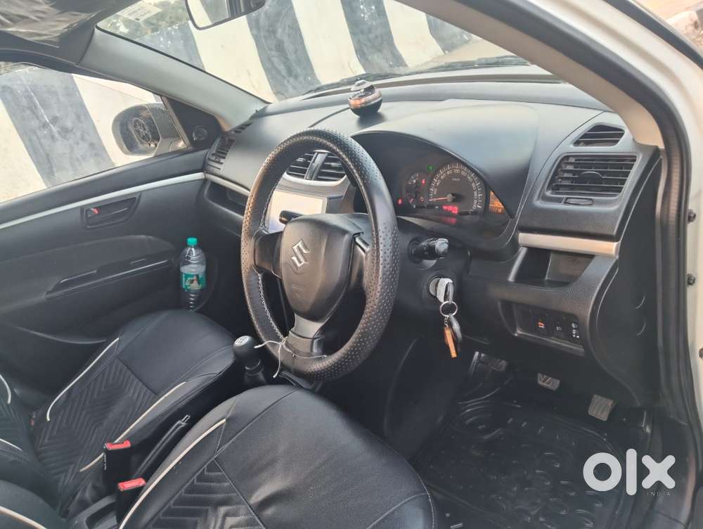Maruti Suzuki Swift Lxi Optional-o, 2017, Petrol