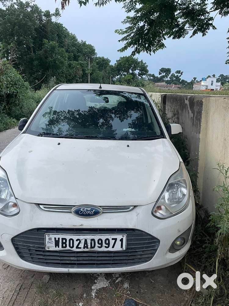 Ford Figo Petrol 2013