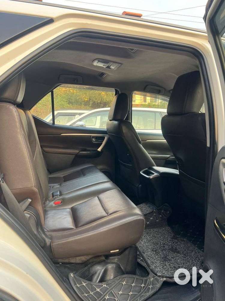 Toyota Fortuner 4x2 Mt 2.8 Diesel, 2019, Diesel