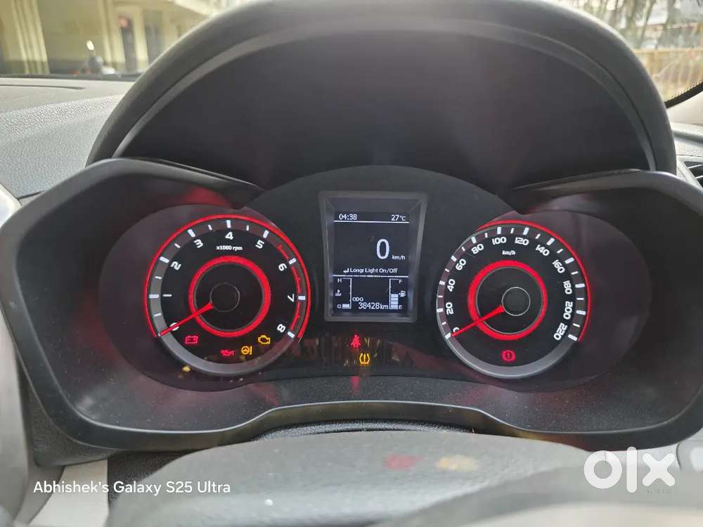 Mahindra Xuv300 2023 Petrol Well Maintained In New Condition