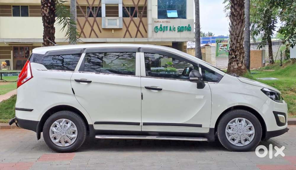 Mahindra Marazzo M2, 2018, Diesel