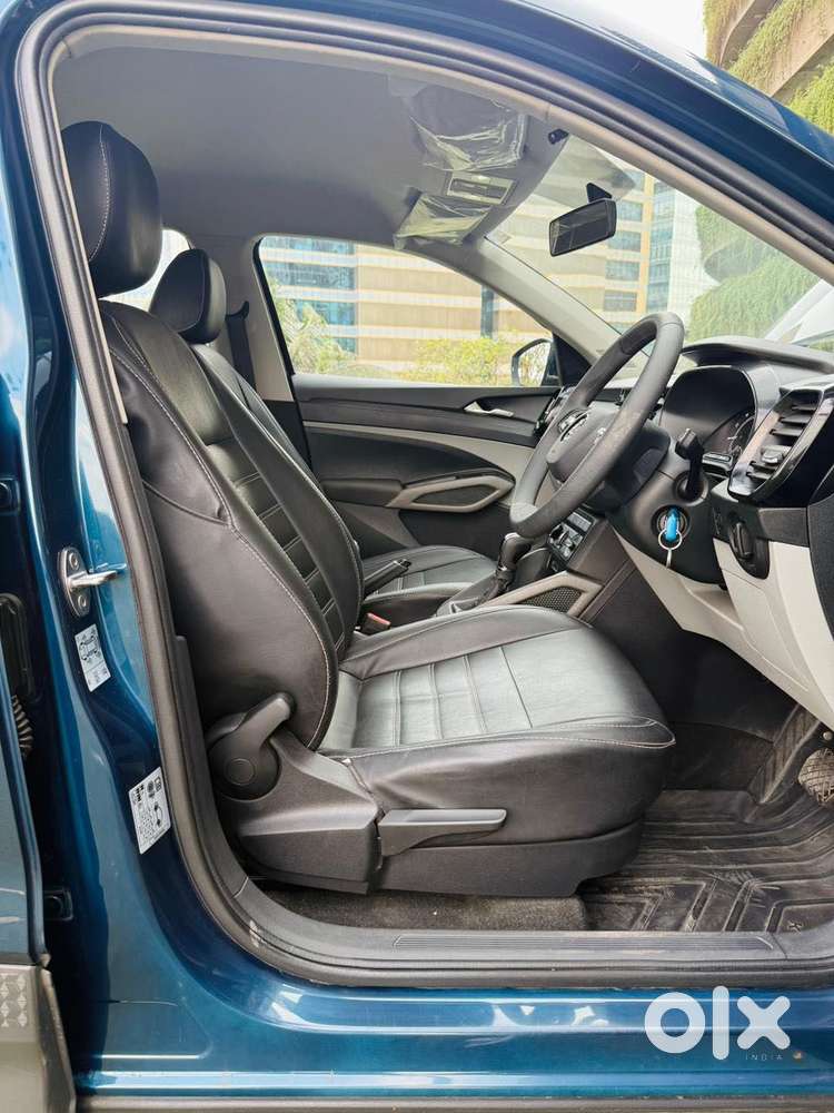 Skoda Kylaq Signature At, 2025, Petrol