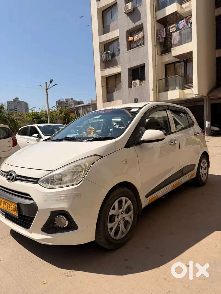 Petrol + Cng One Handedly Use. Prime Car