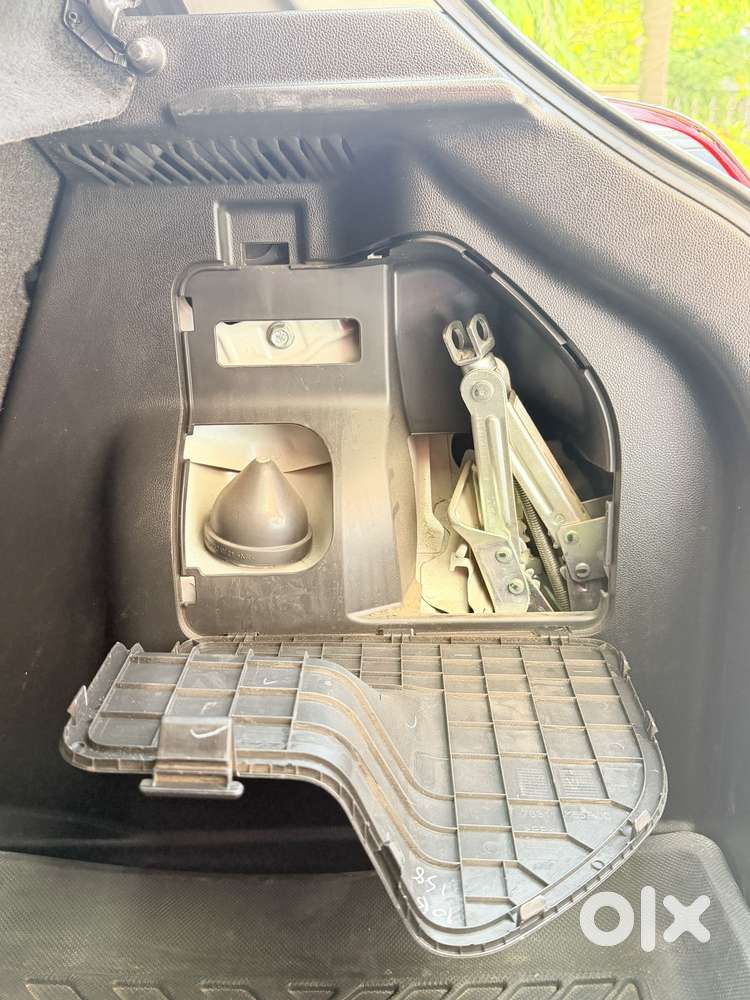 Maruti Suzuki Swift 2018 Zxi Plus, 2021, Petrol