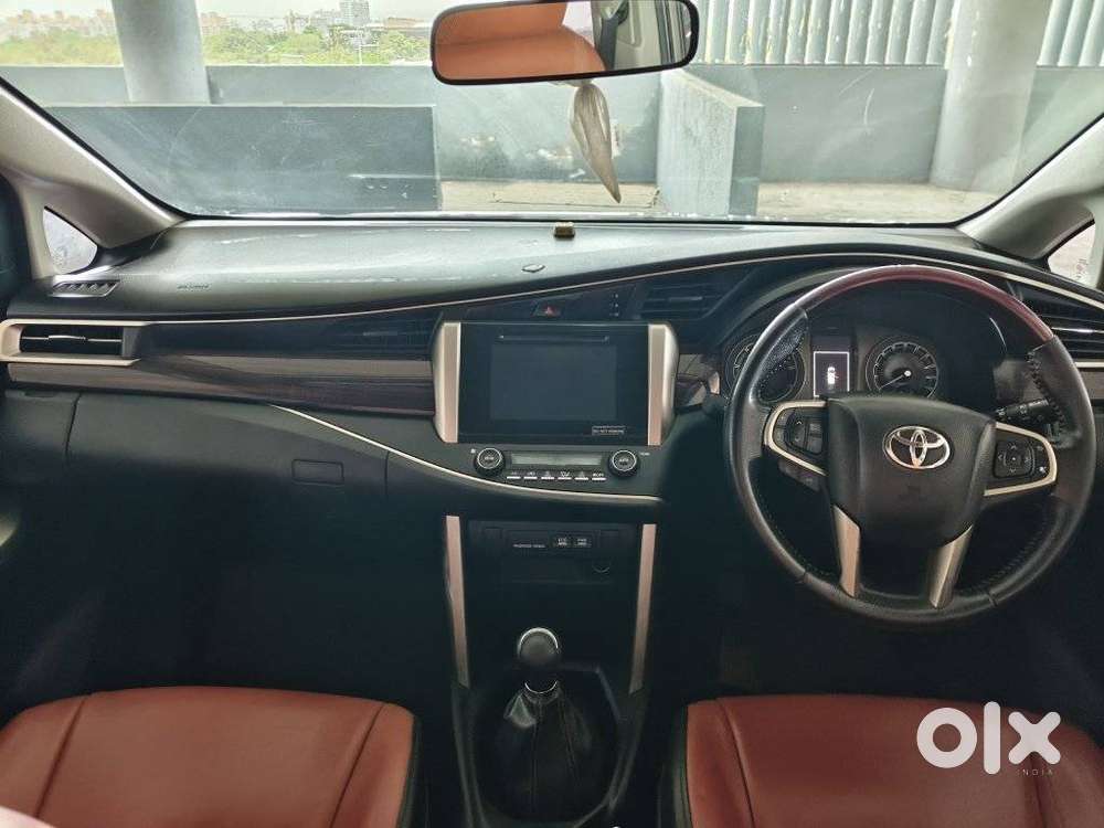 Toyota Innova Crysta 2.4 V 8 Str, 2018, Diesel