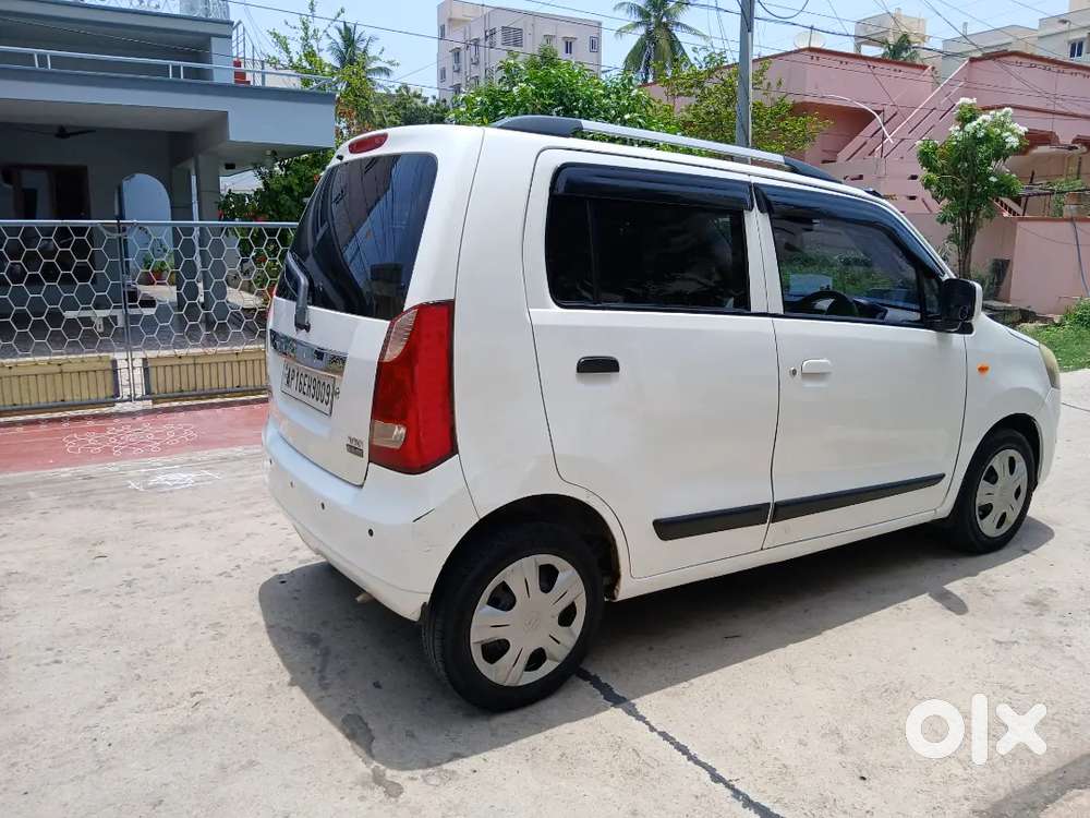 Maruti Suzuki Wagon R 1.0 2017 Petrol Well Maintained