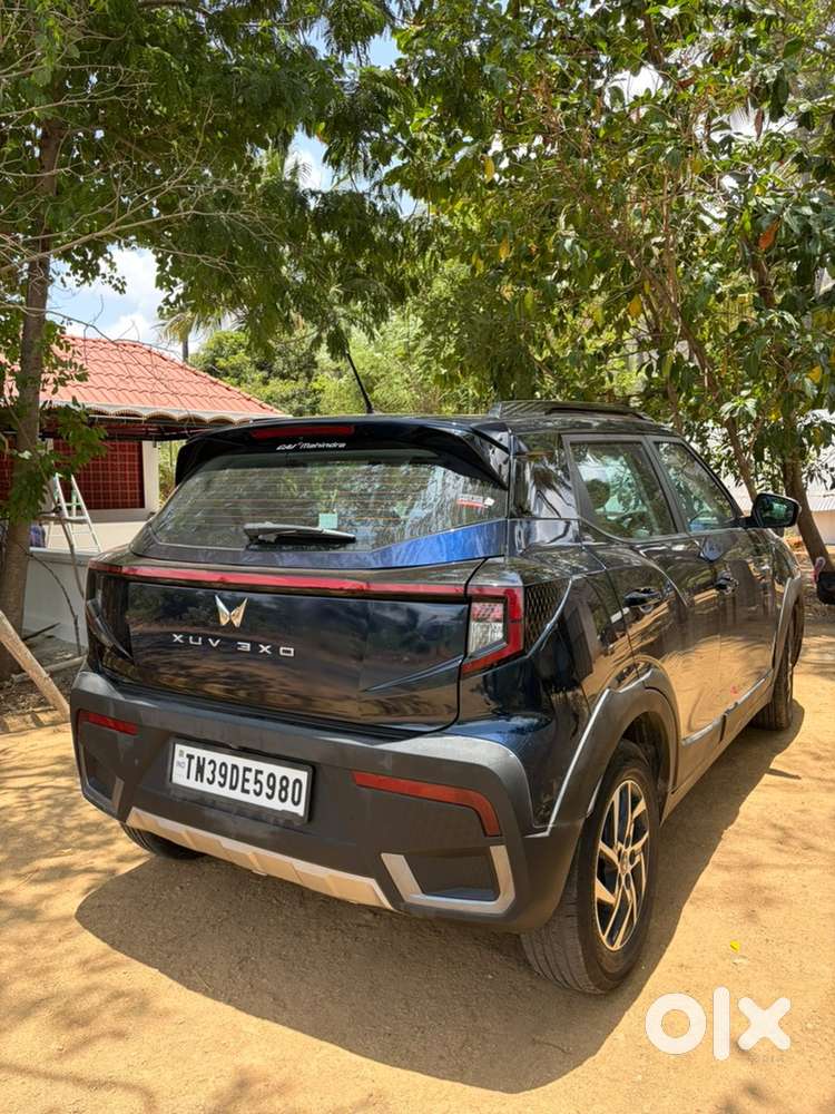 Mahindra Xuv 3xo 2025 Diesel Amt Well Maintained