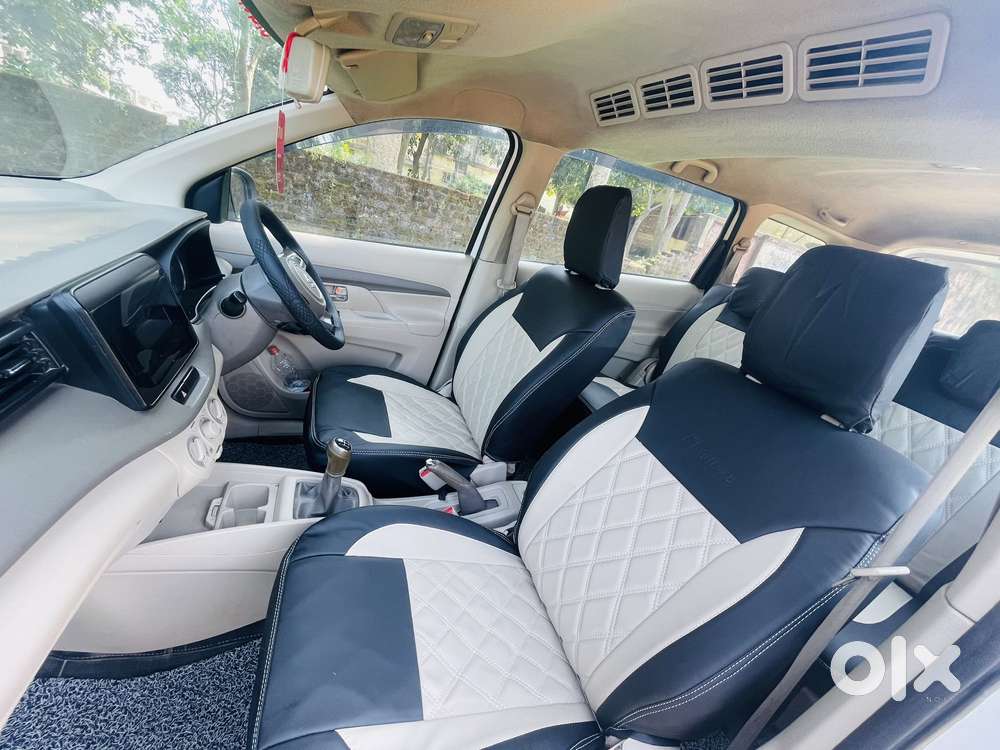 Maruti Suzuki Ertiga 1.5 Vxi, 2022, Petrol