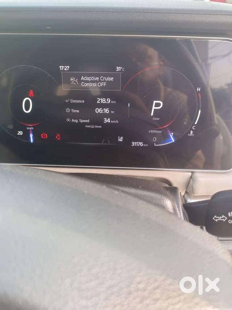 Mahindra Xuv700 2.2 Ax 7 Diesel At Luxury Pack Str Awd, 2022, Diesel