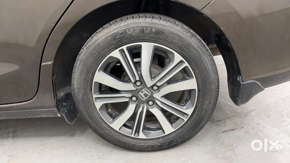 Honda Amaze [ ] 1.2 Vx I-vtec Mt, 2024, Cng & Hybrids