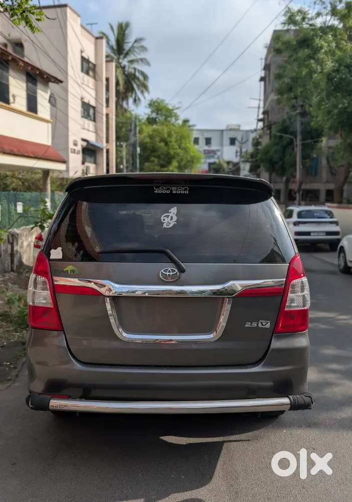 Toyota Innova 2014 Diesel 169000 Km Driven