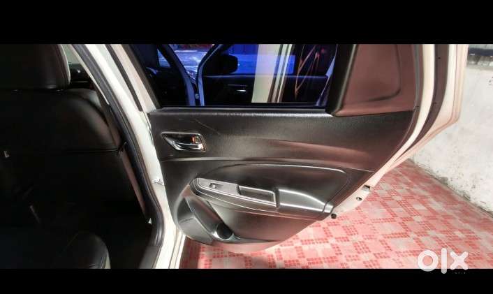 Maruti Suzuki Swift Amt Zxi, 2019, Petrol