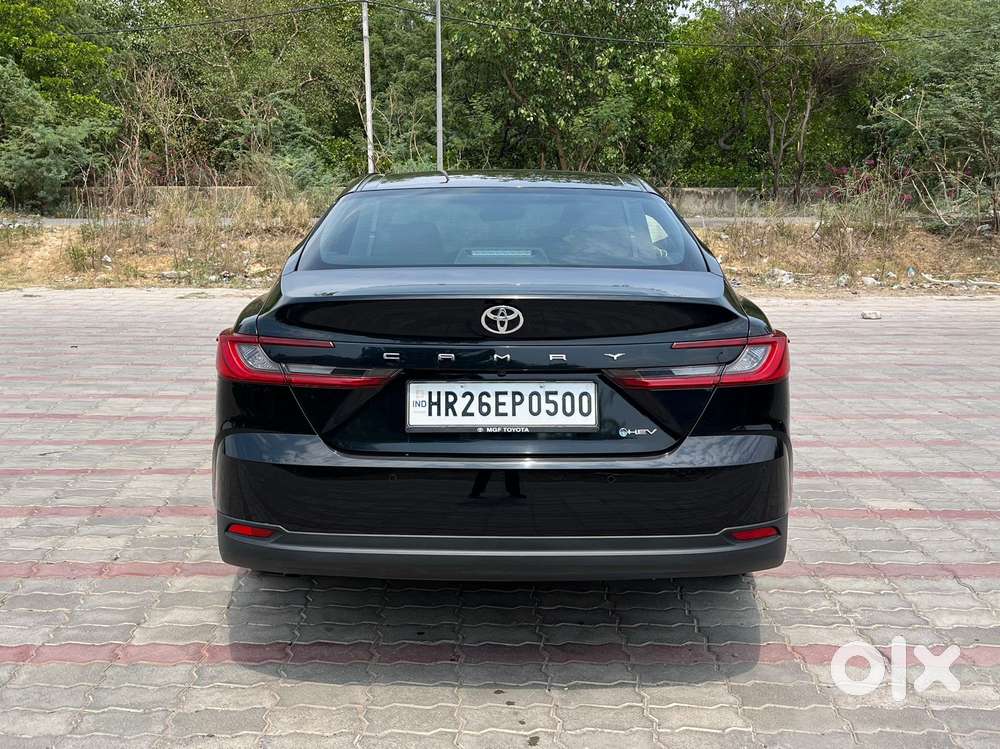 Toyota Camry Hybrid, 2025, Petrol