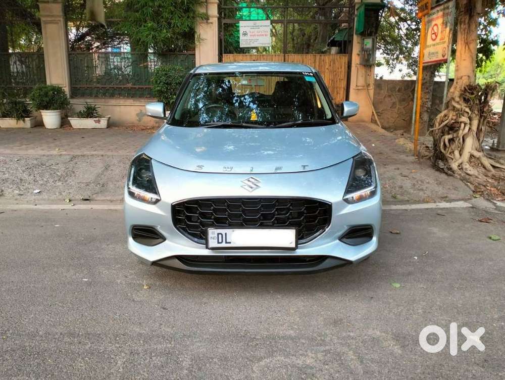 Maruti Suzuki Swift Vxi + Manual, 2024, Petrol